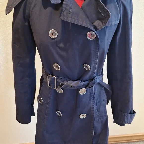 Spring Showers Brit Burberry Navy Double-Breasted Trench Coat Size 4 - Picture 6 of 13